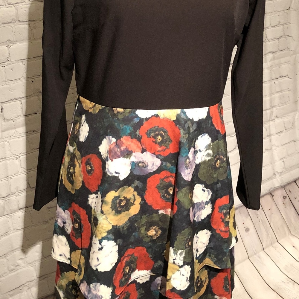 Hutch Tiered Long Sleeve Floral NWT Dress - Picture 8 of 8